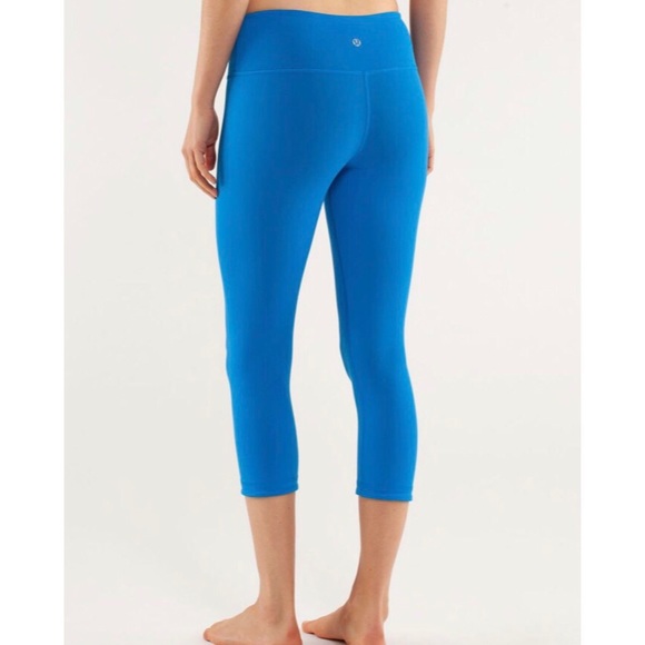 lululemon athletica Pants - Lululemon Wonder Under Crops